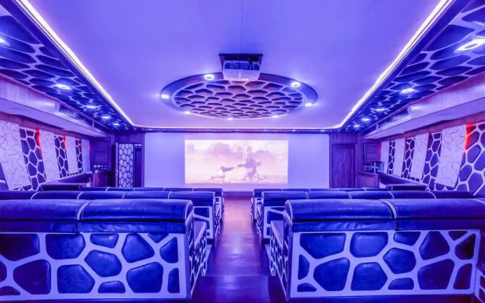 LOTUS ROYALE Mega Yacht Dinner Cruise - 4