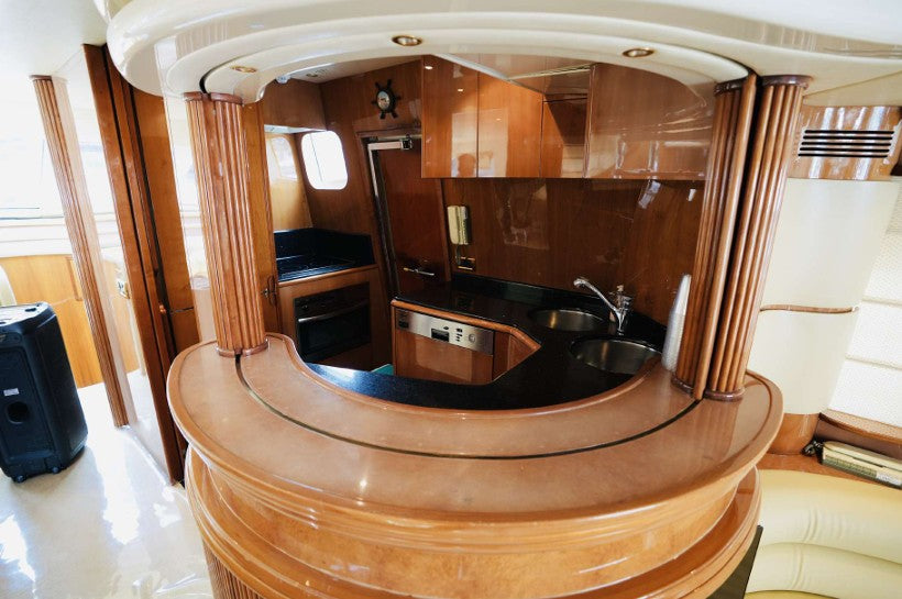 Azimut 80FT Yacht with Jacuzzi - 8