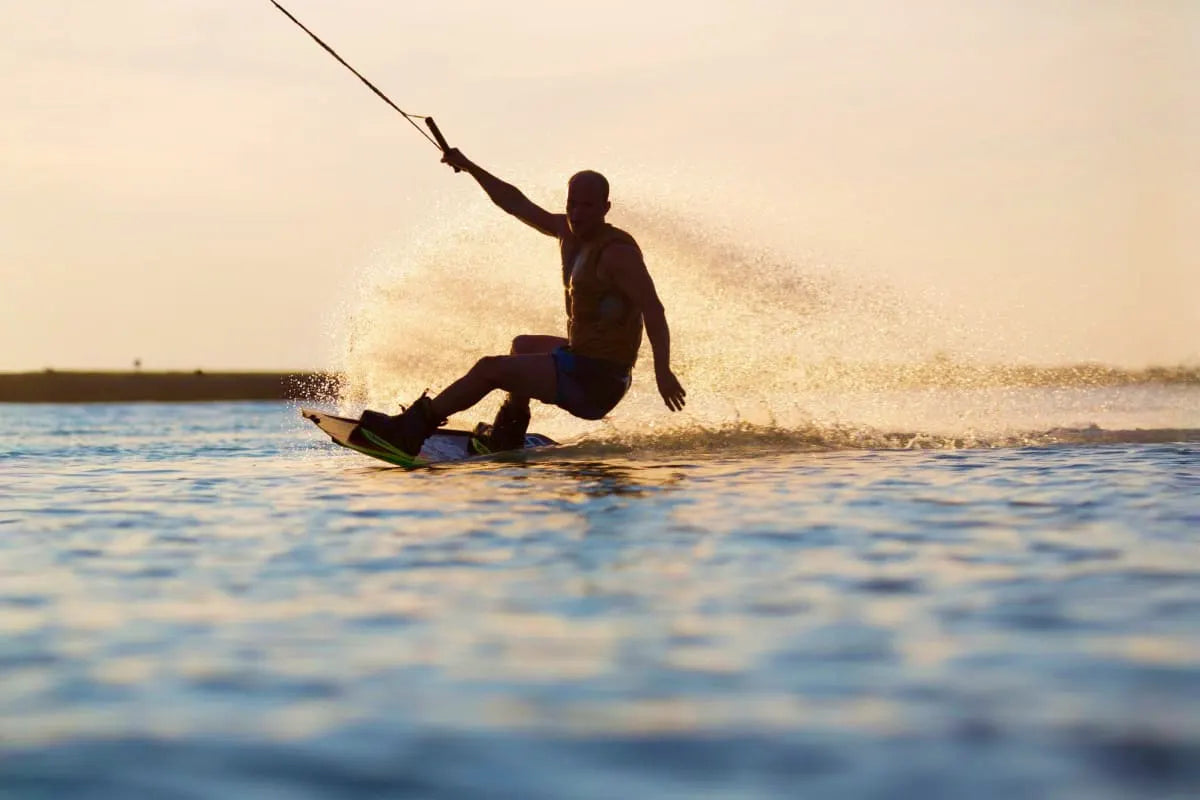 Wakeboarding Dubai- 15 mins