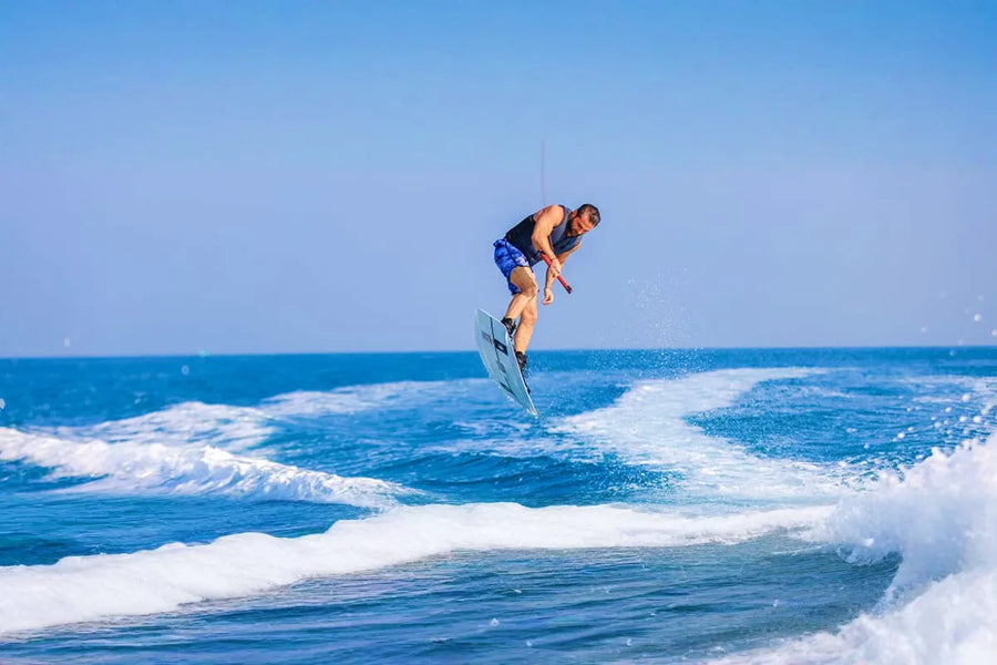 Wakesurfing from Dubai Marina - 3
